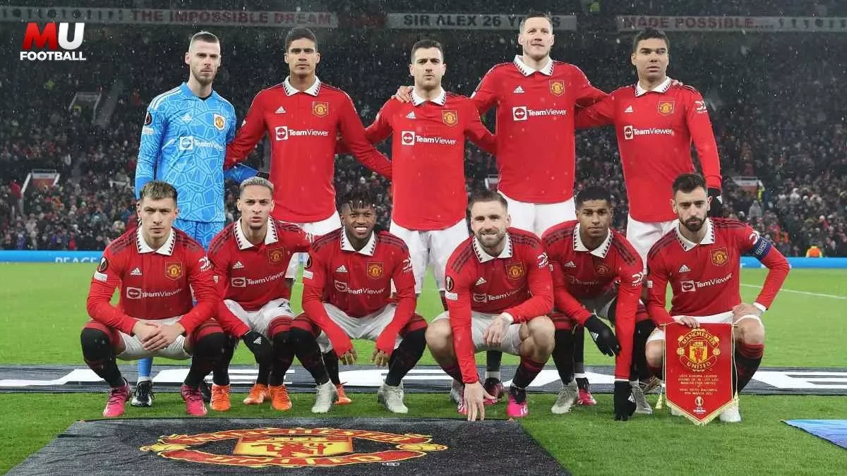 United are expected to rotate primarily between a 4-2-3-1, a 4-3-3